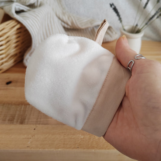 Gant démaquillant magique doudou nude