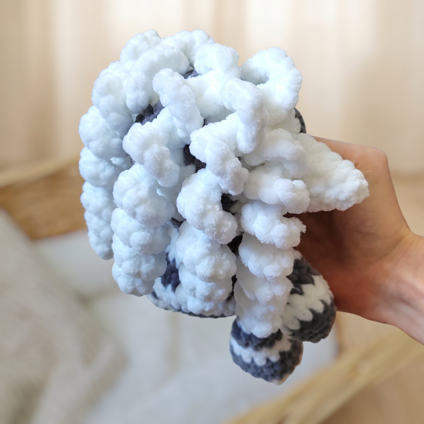 Tiny doudou zèbre crochet