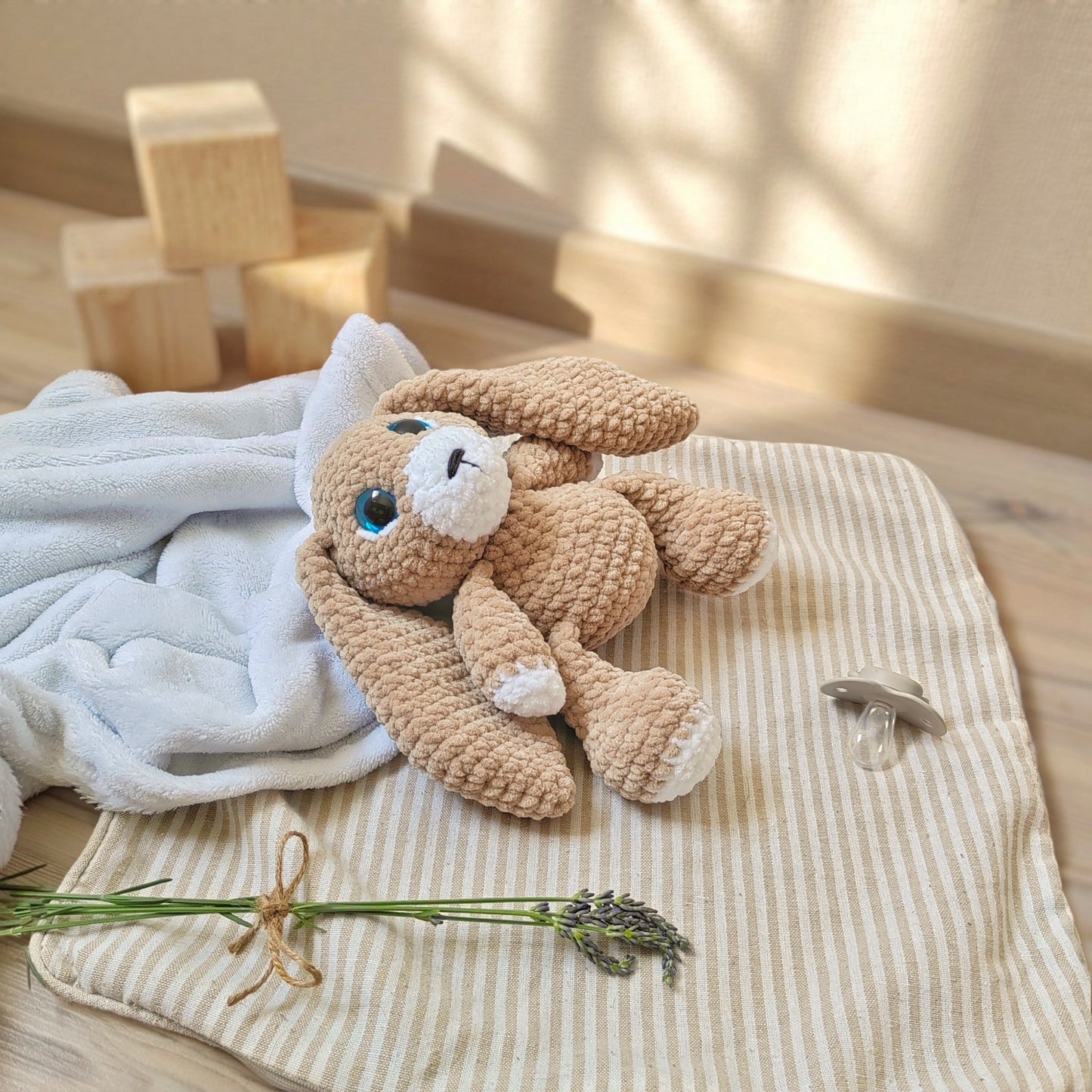Tiny doudou lapin beige