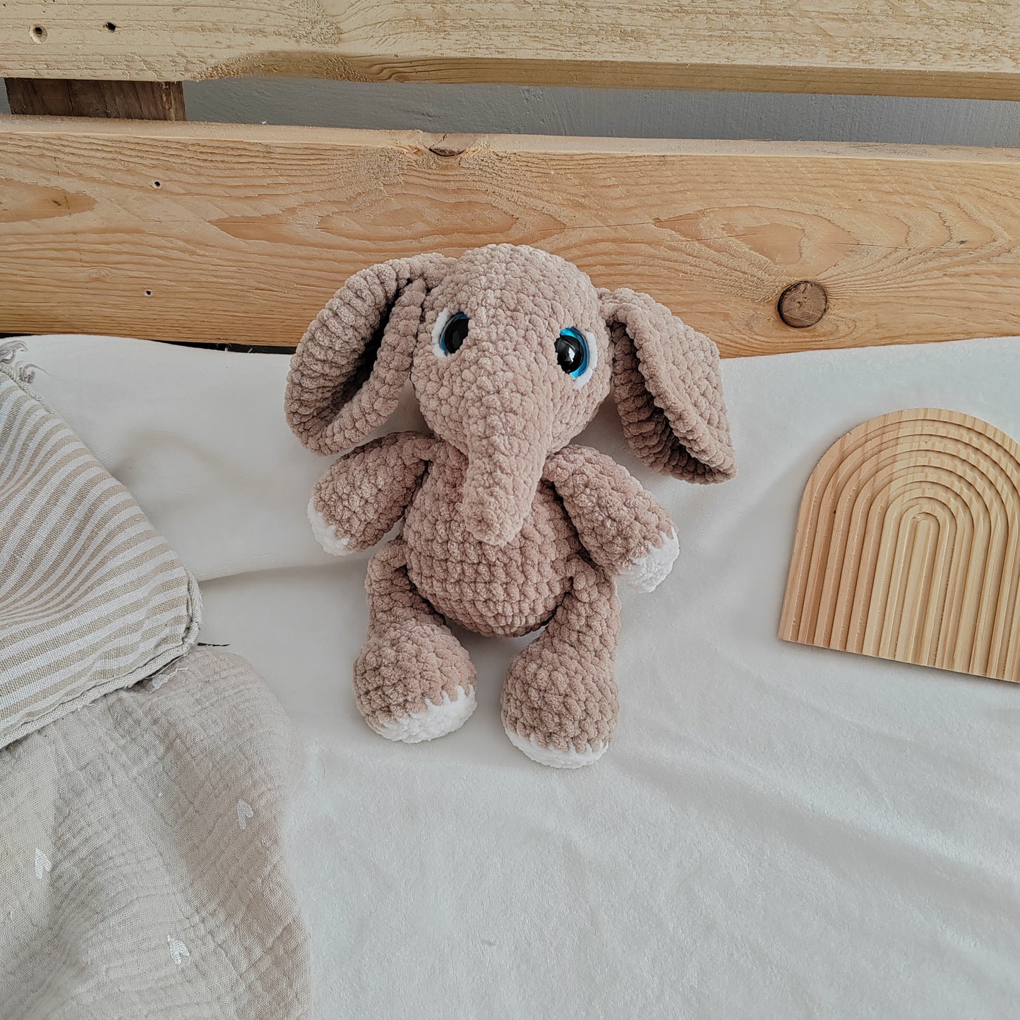 Tiny doudou éléphant