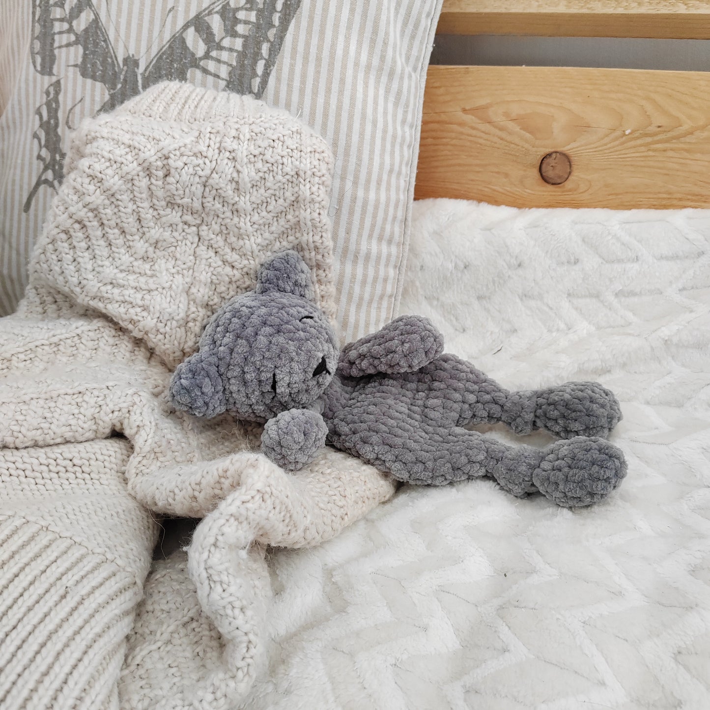 Tiny doudou plat ourson