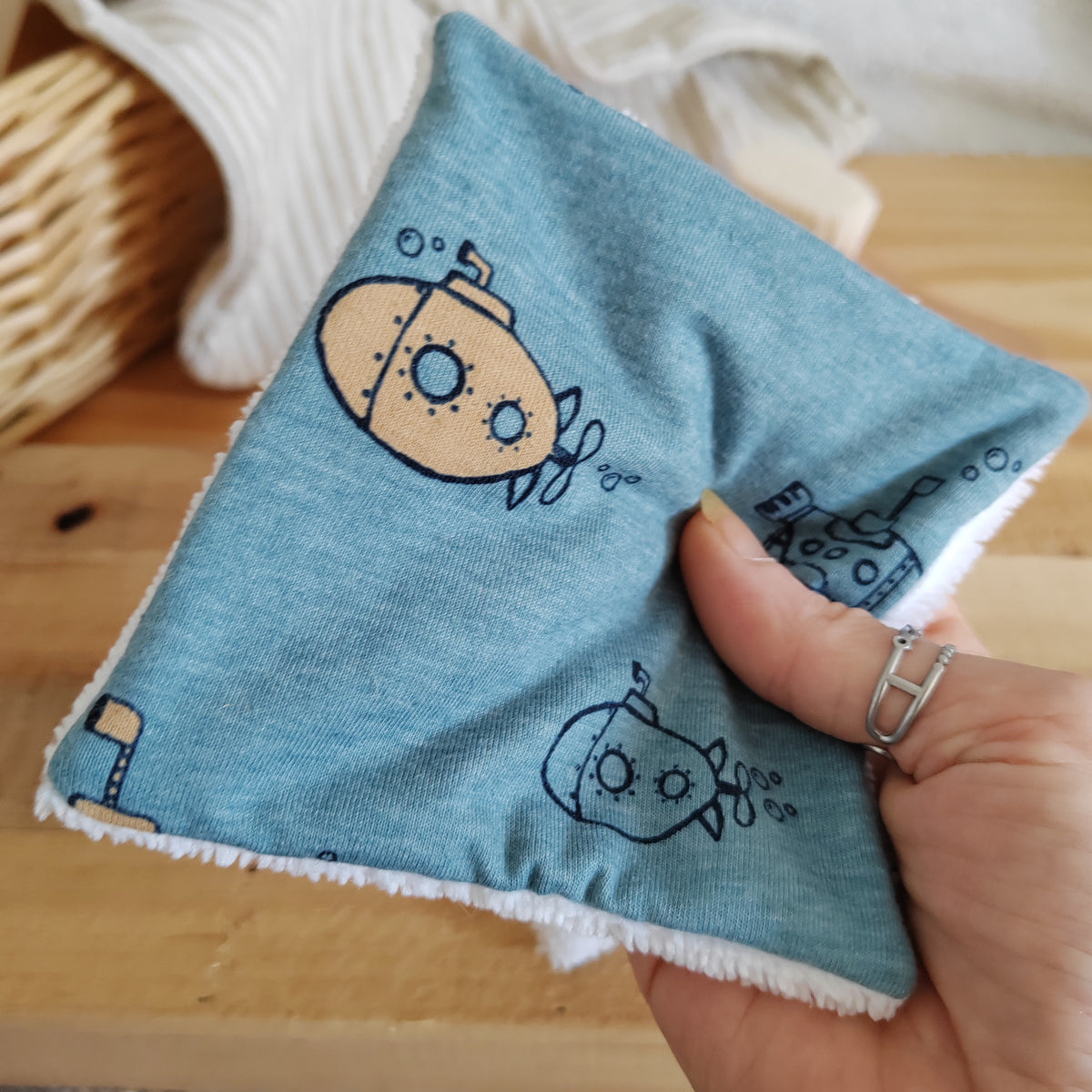 Lot de 2 Débarbouillettes bébé éponge bambou - sous-marins