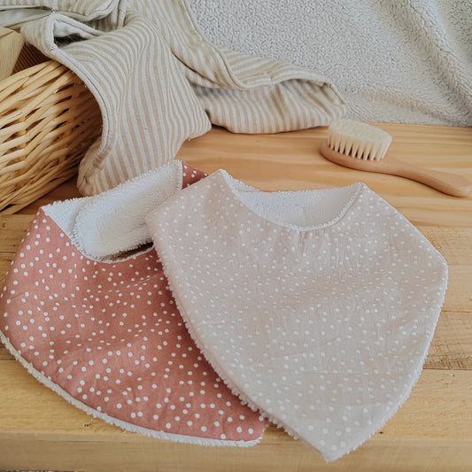Lot de 2 bavoirs pois beige & pois terracotta