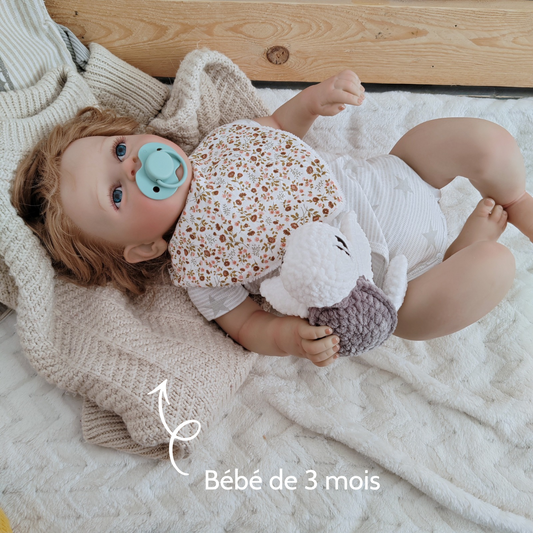 doudou tortue crochet avec bébé de 3 mois