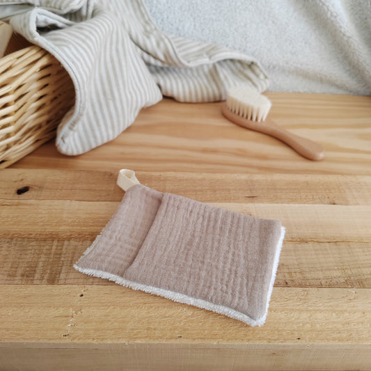 Mini gant de toilette d'apprentissage double gaze sable