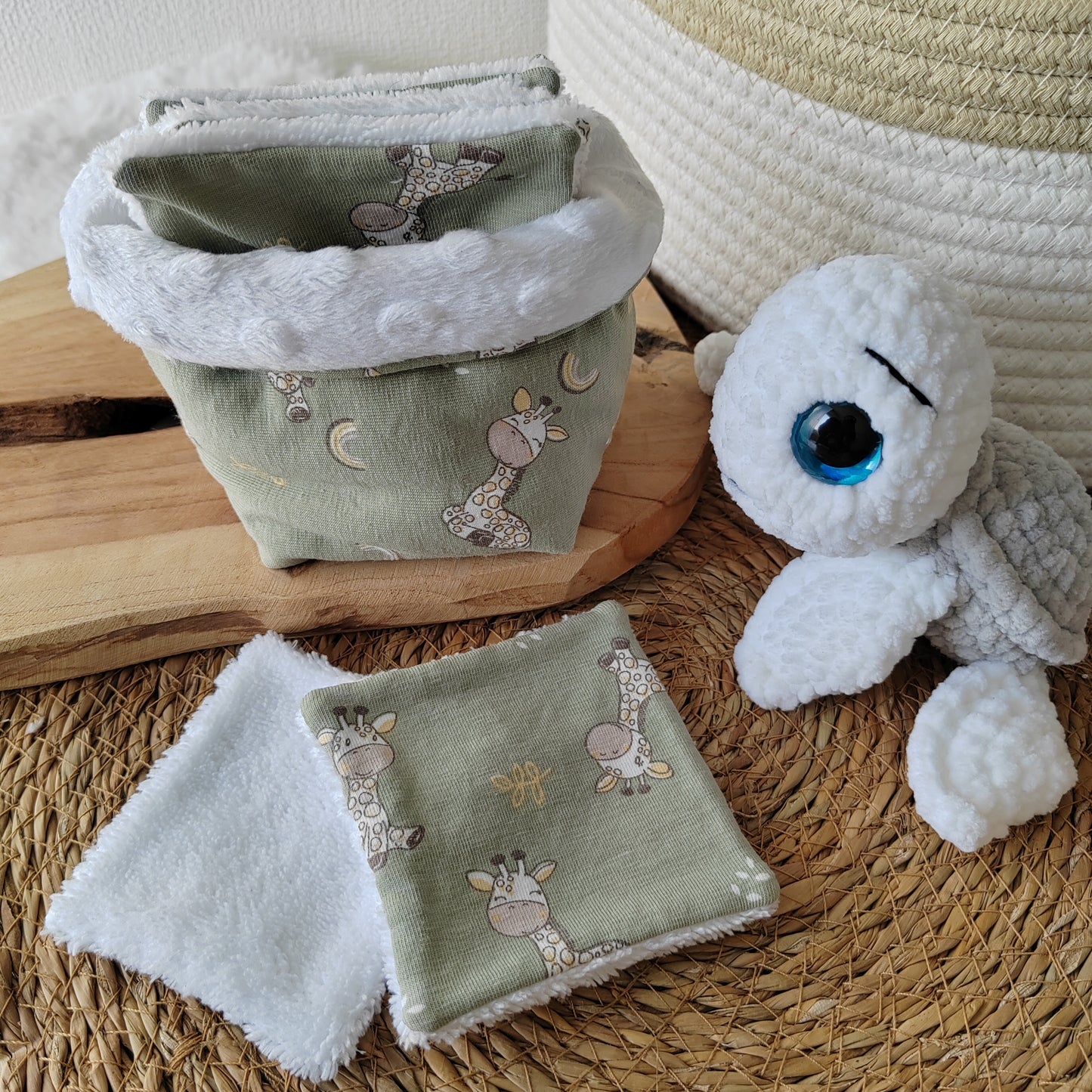 6 cotons lavables avec panier bébé