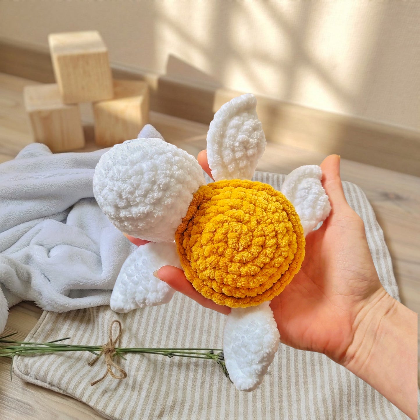 Tiny doudou tortue blanche / cassonade