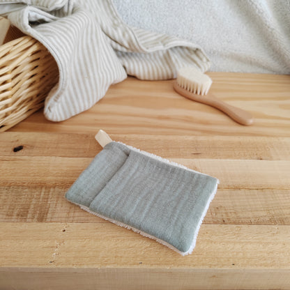 Mini gant de toilette d'apprentissage double gaze vert d'eau