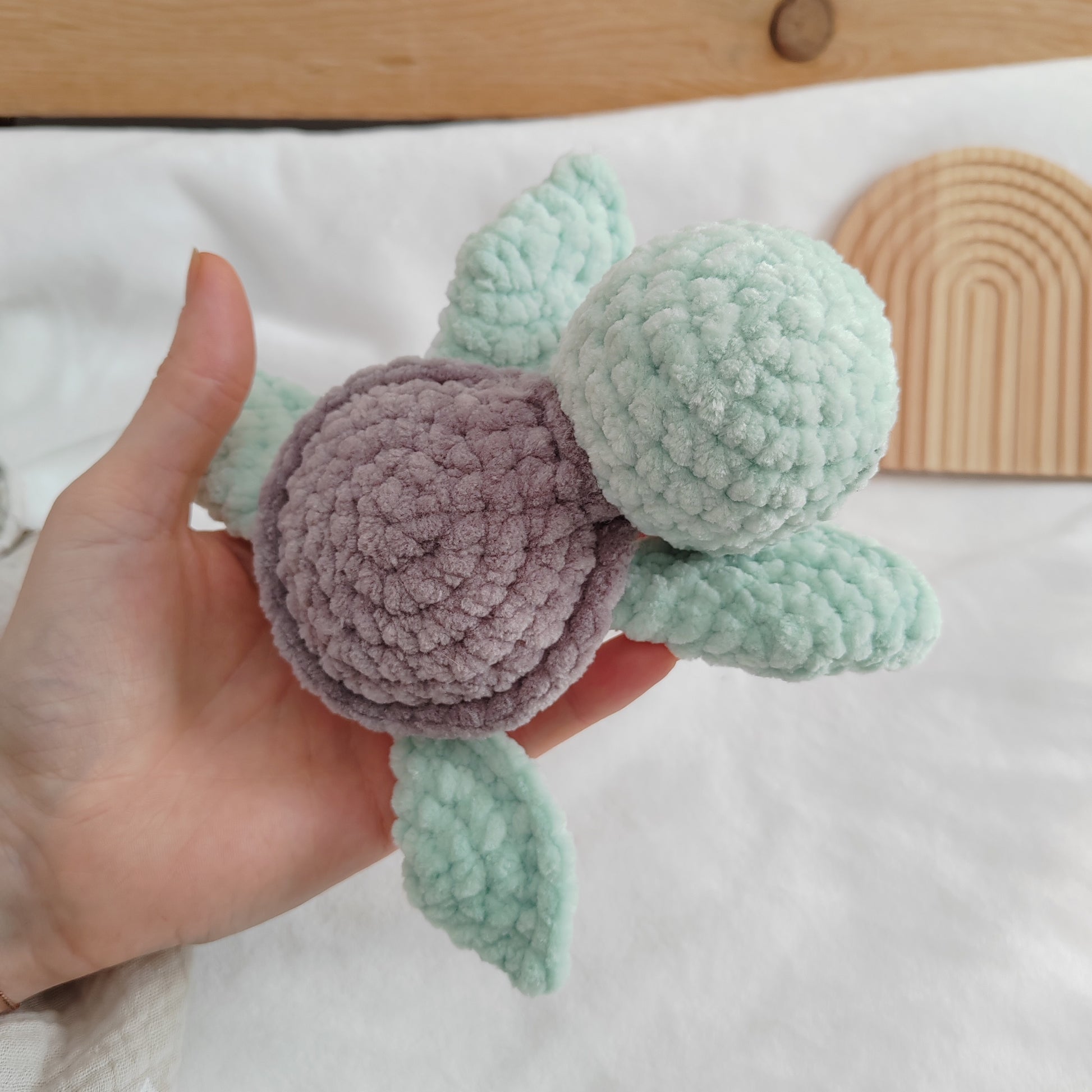 doudou tortue verte au crochet
