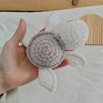 doudou tortue grise crochet 