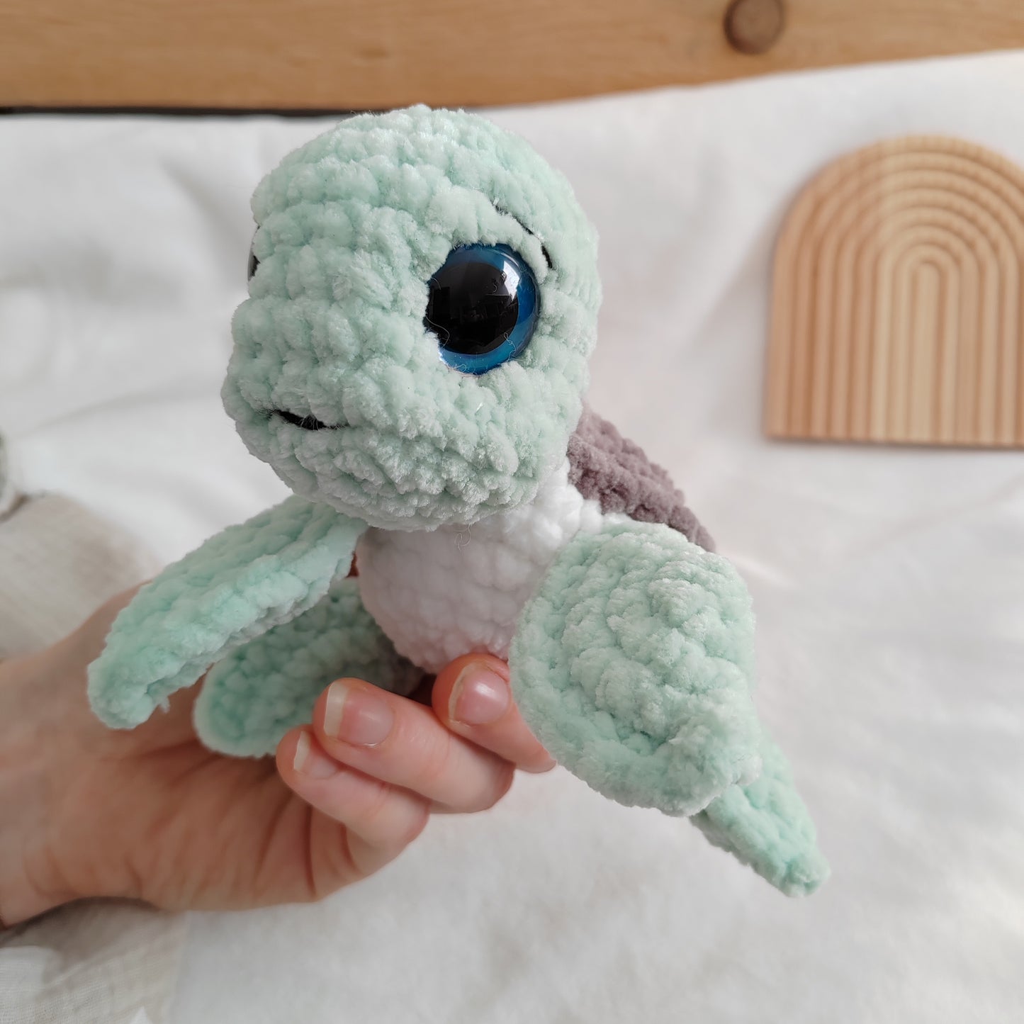 doudou tortue verte au crochet